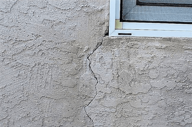Stucco Cracks In Wall